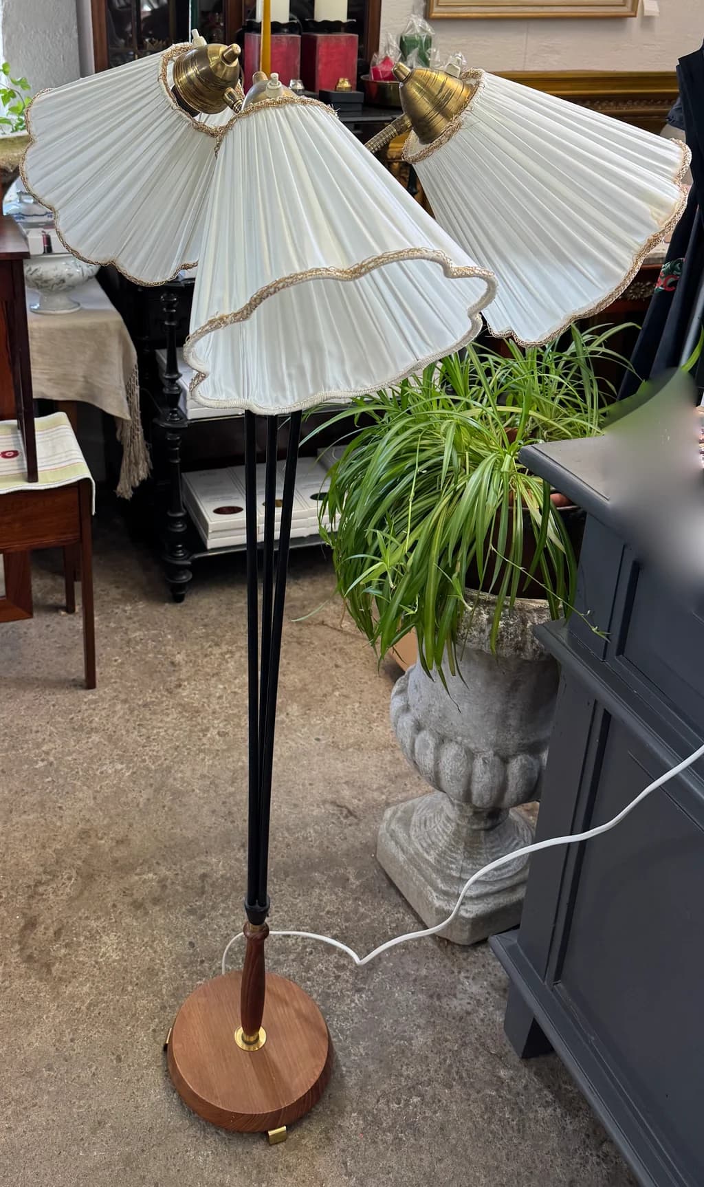 Golvlampa , 3 ljuspunkter