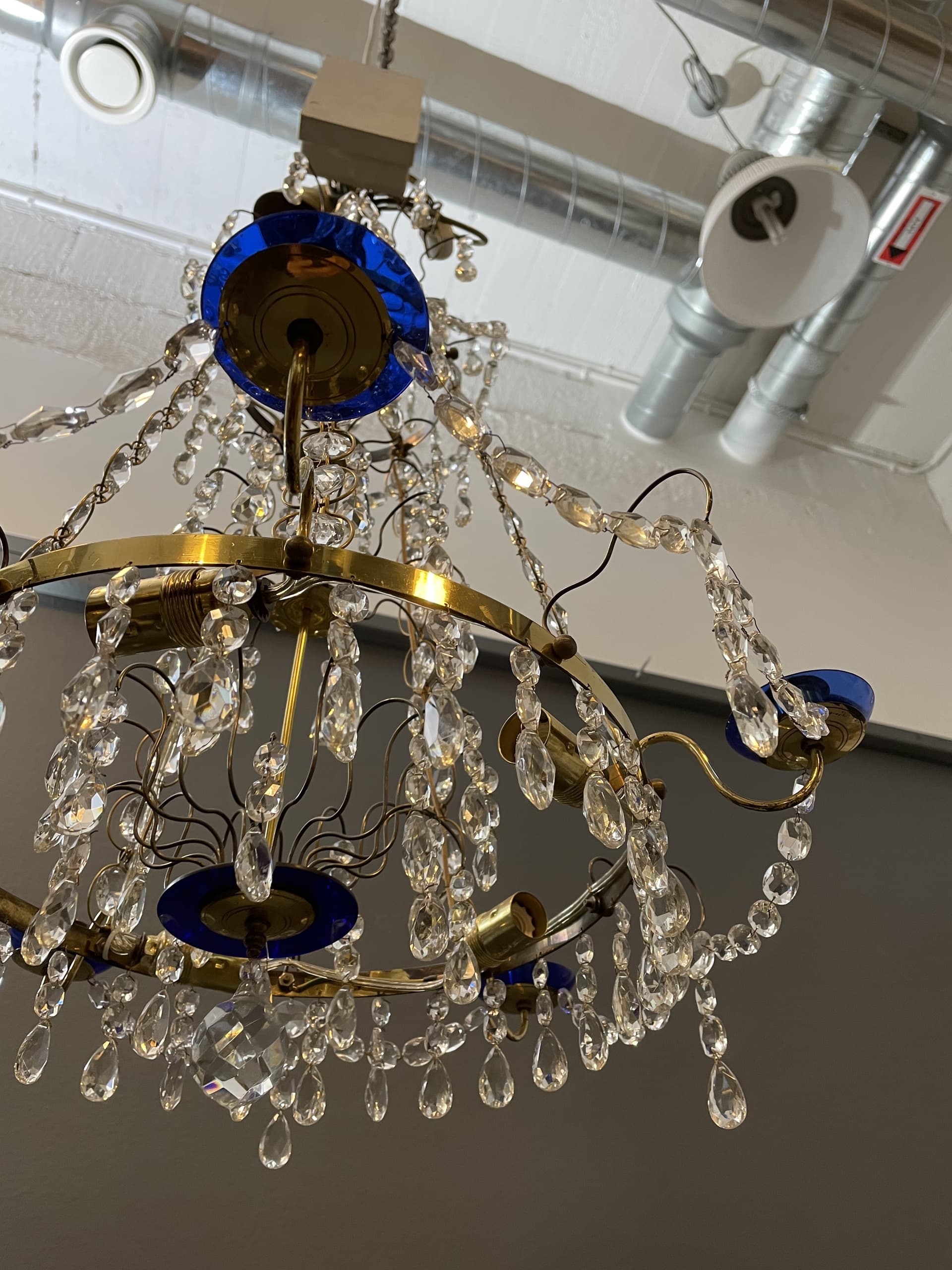 Kristallkrona Empire-stil, El-renoverad