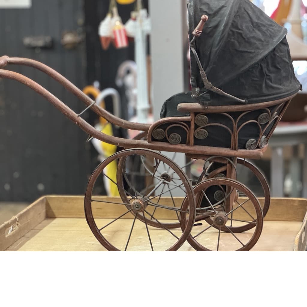 barnvagn / dockvagn 1800 tal