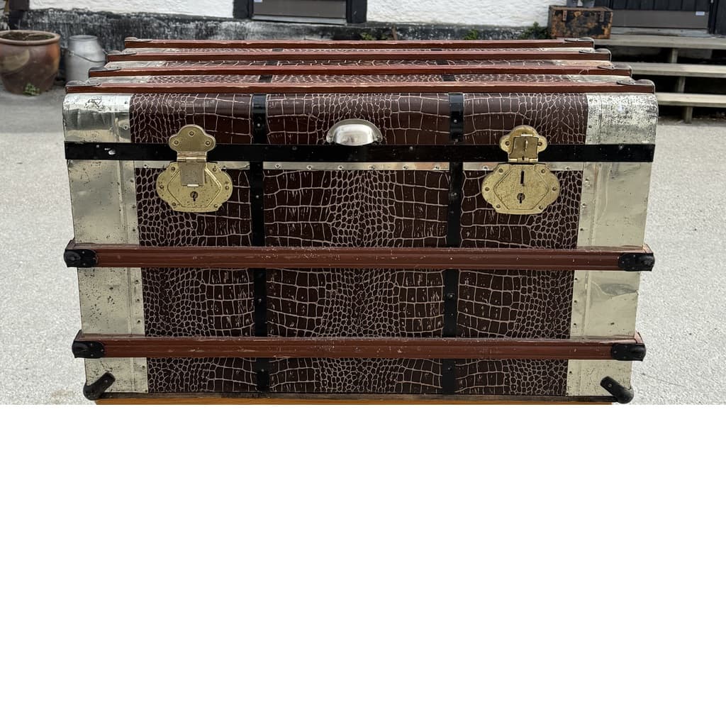 Stor brun koffert
