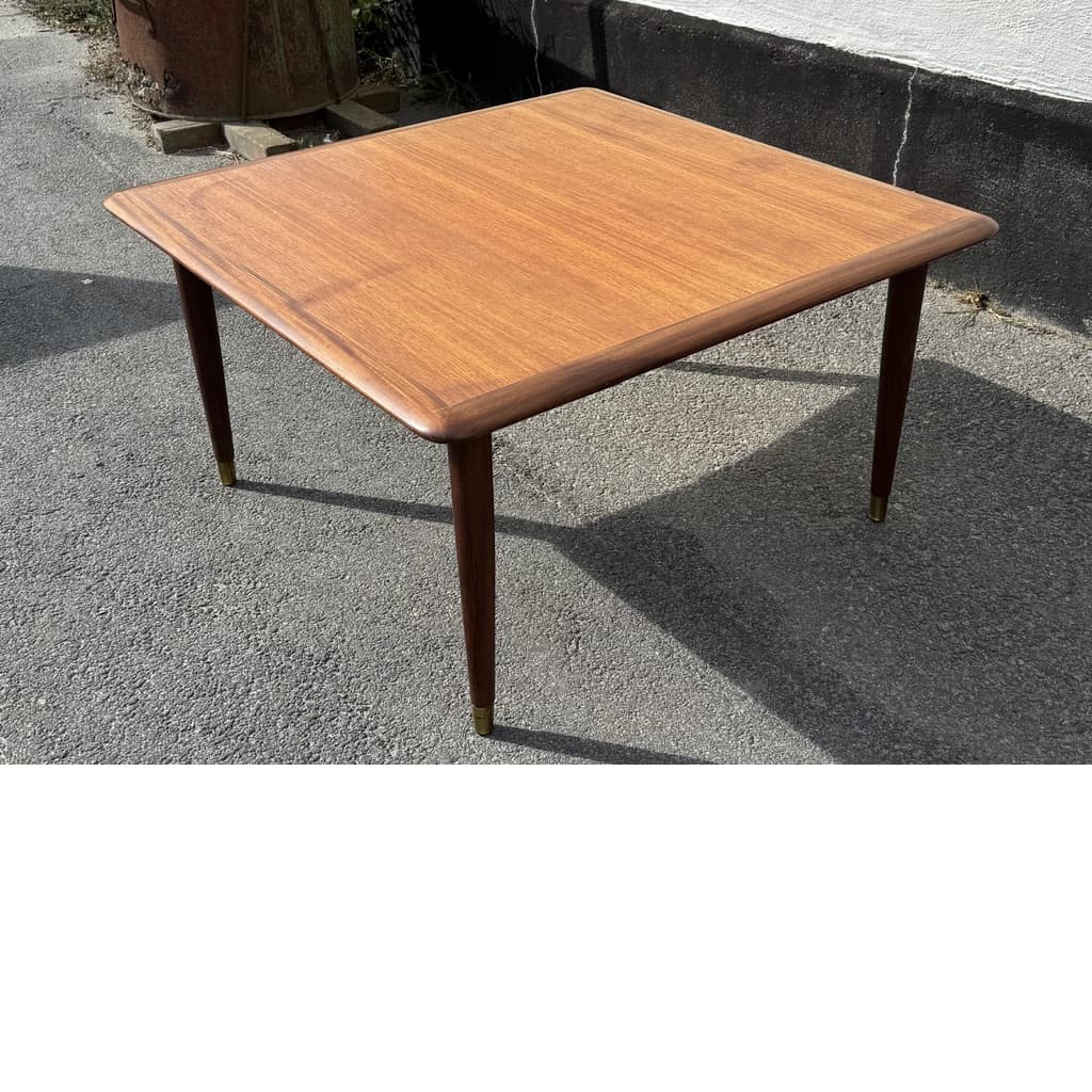 Läckert soffbord i teak, Aase Drejeri, Norge