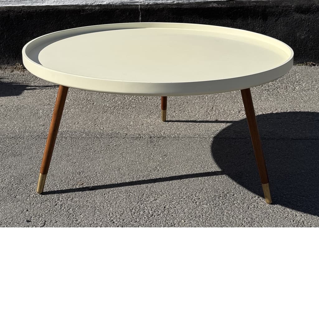 Läckert soffbord / blombord med mässings fötter